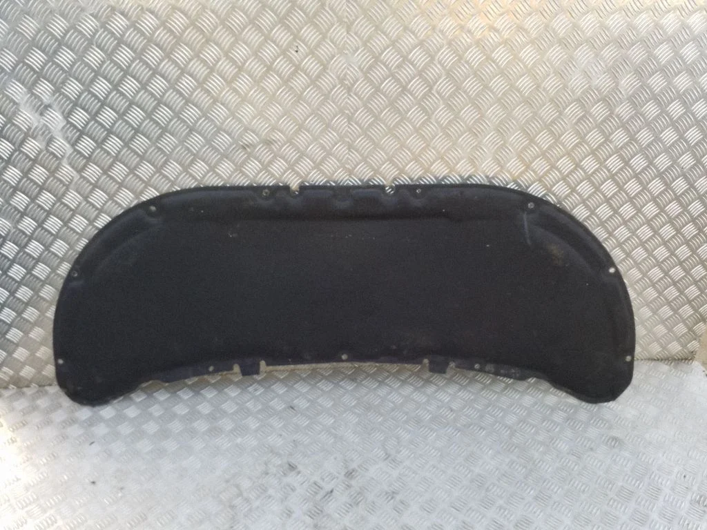 Mootorikapoti heli-/soojusisolatsioon – Nissan Qashqai J12 (2021-)
