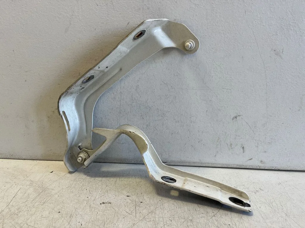 Mootorikapoti hinged – Maserati Ghibli (2013-)