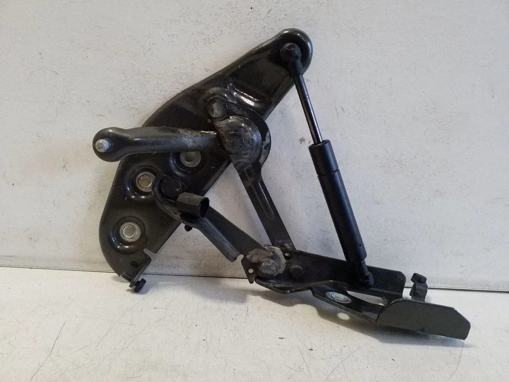 Mootorikapoti hinged 3W0823302D – Bentley Continental (2003-2017)