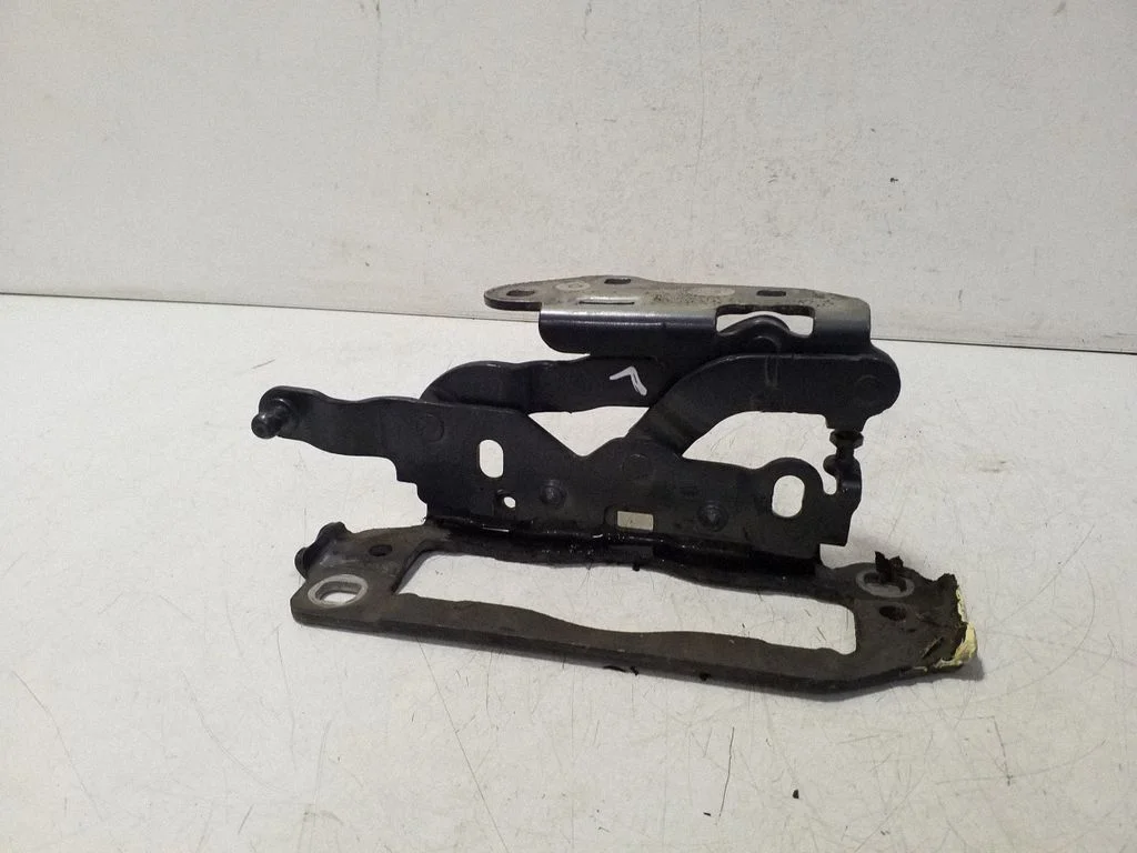 Mootorikapoti hinged – Mercedes-Benz CLS-klass C218 X218 (2011-2017)