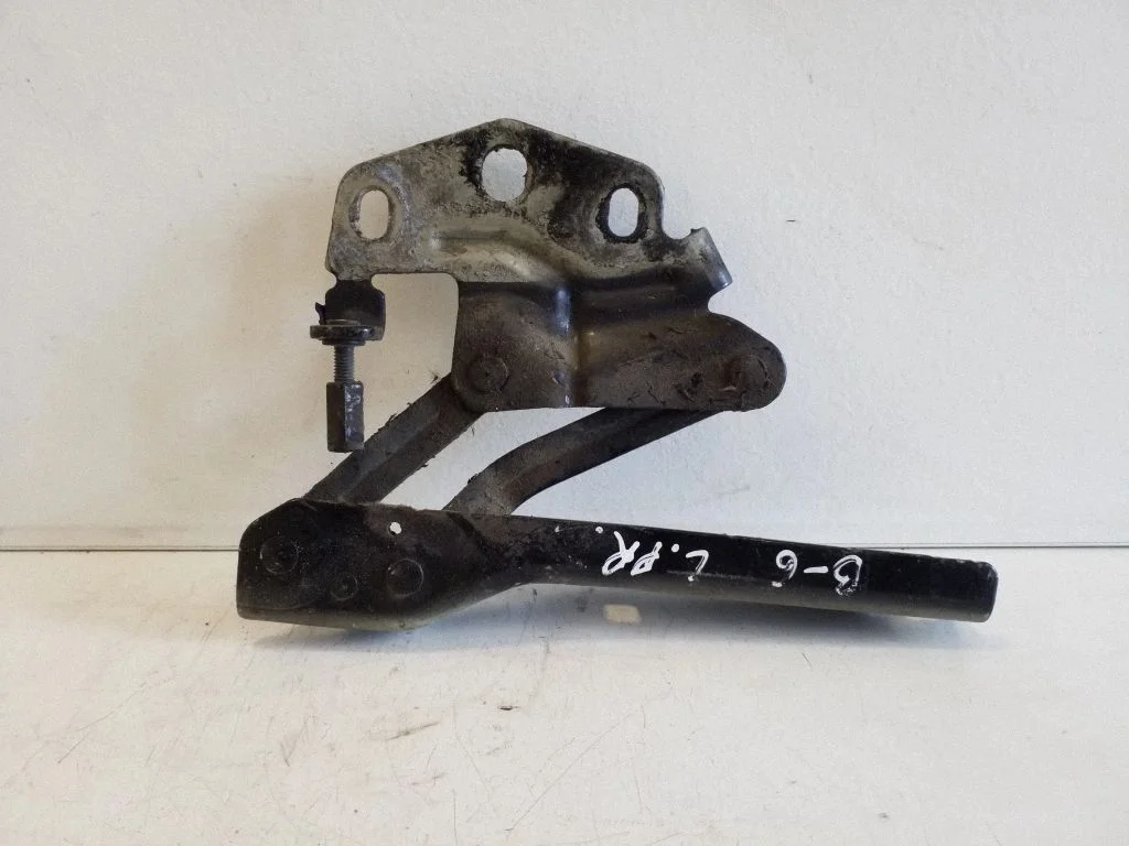 Mootorikapoti hinged – vasak