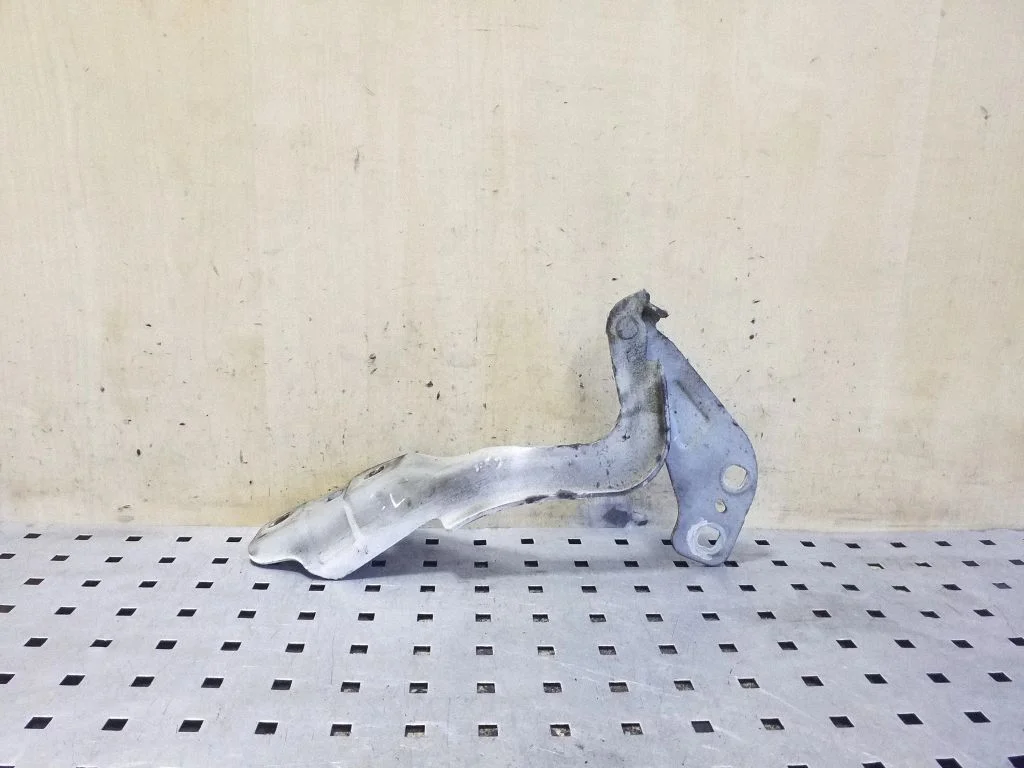 Engine bonnet/hood hinges – Ford Mondeo MK V (2014-)