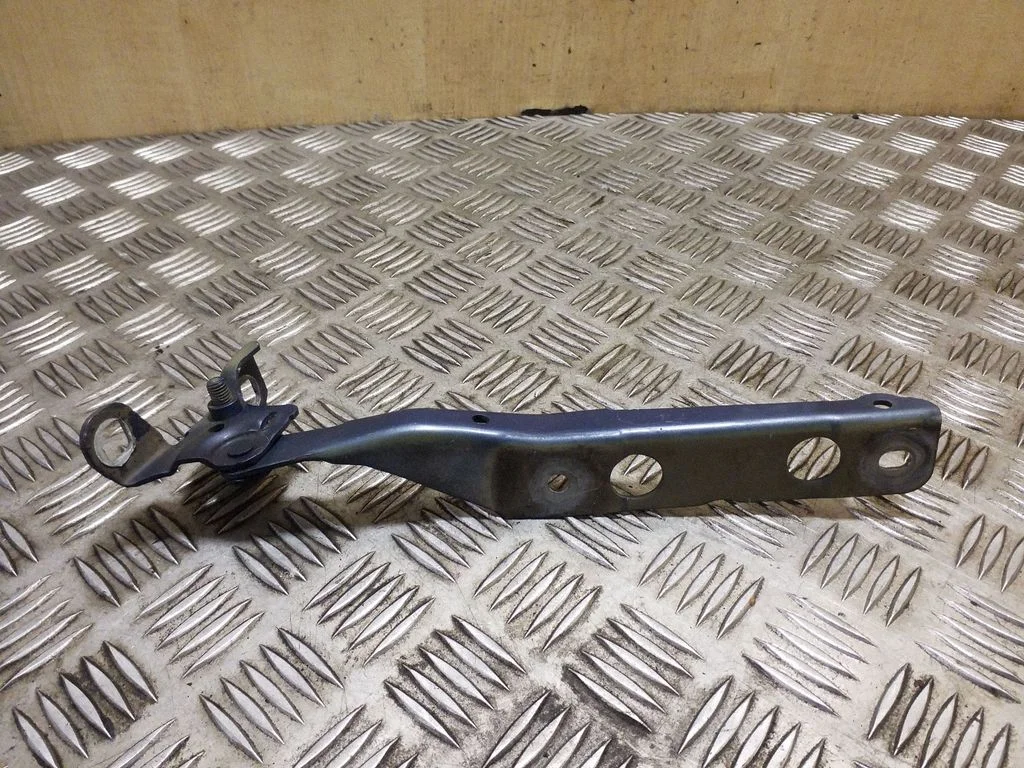 Engine bonnet/hood hinges 9676115180 – Citroen C4 Grand Picasso (2013-2018)