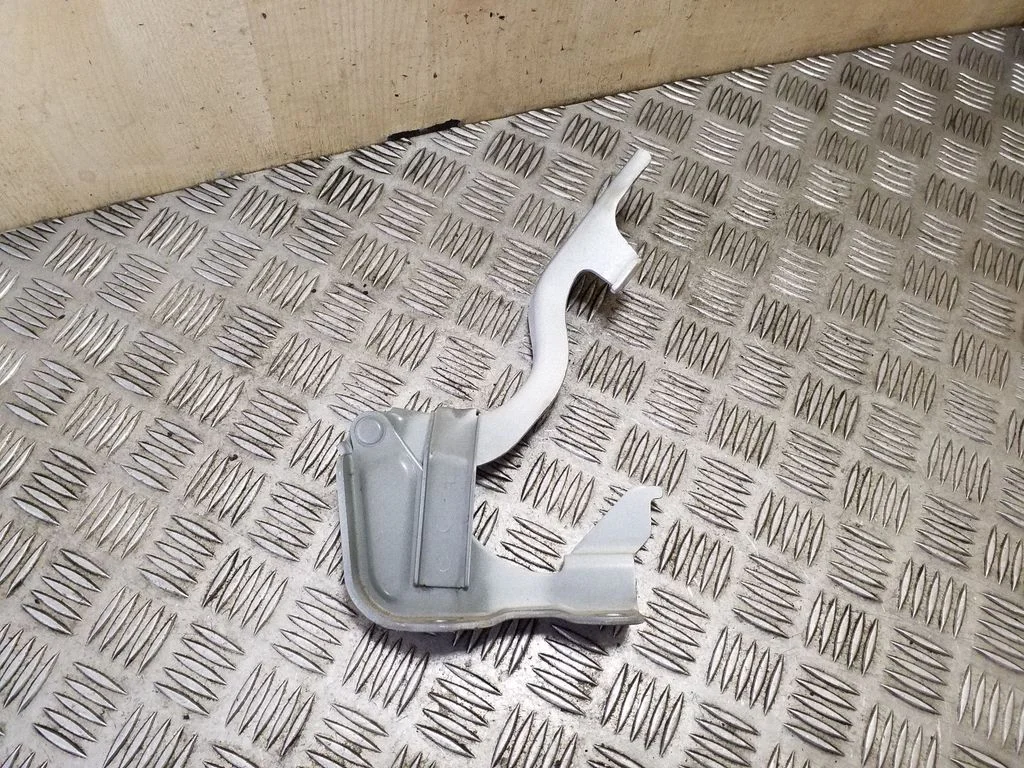 Engine bonnet/hood hinges – right