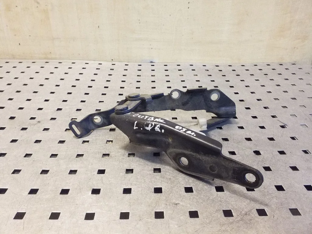 Engine bonnet/hood hinges – left