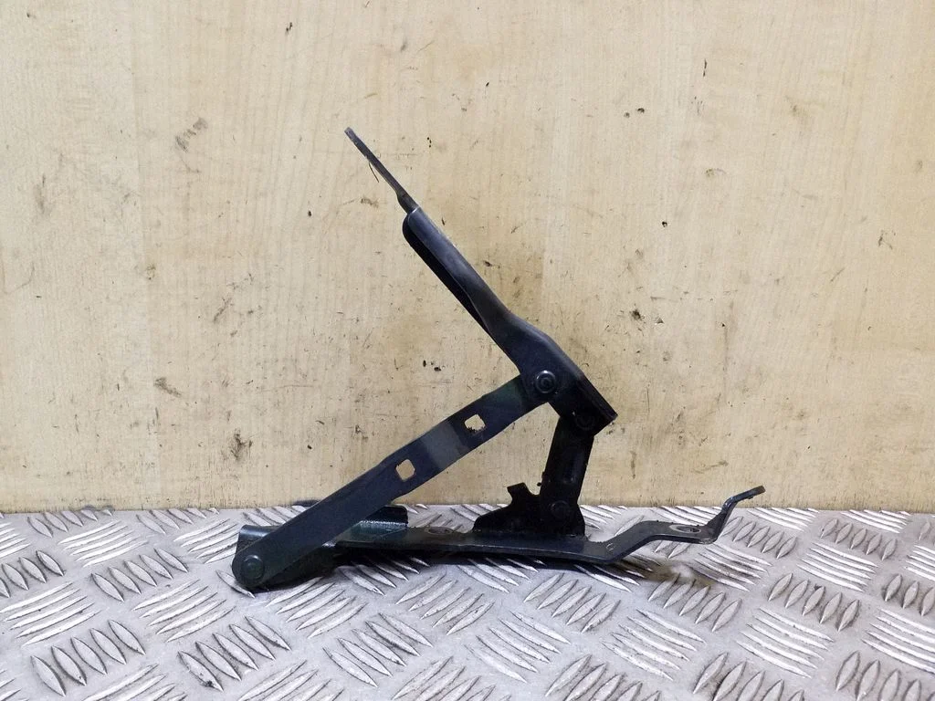 Engine bonnet/hood hinges – right