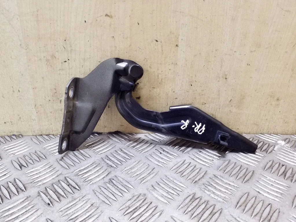 Engine bonnet/hood hinges – right