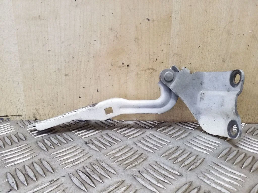 Engine bonnet/hood hinges – left