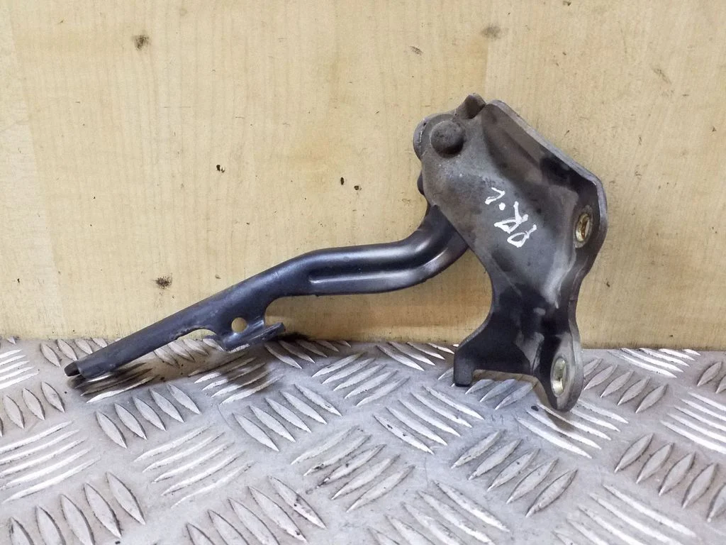 Engine bonnet/hood hinges – left