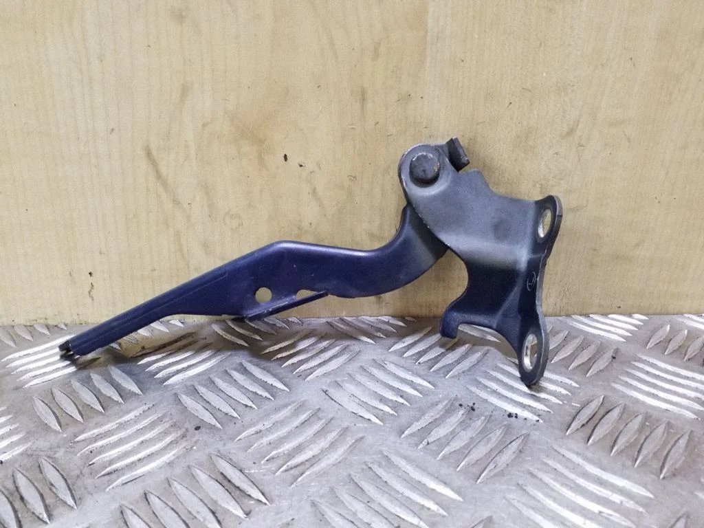 Engine bonnet/hood hinges – left