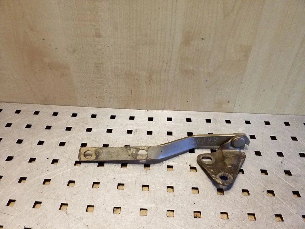 Engine bonnet/hood hinges – right