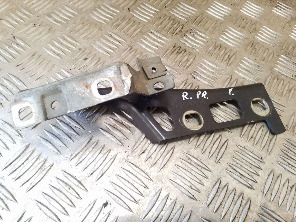 Engine bonnet/hood hinges 13224577