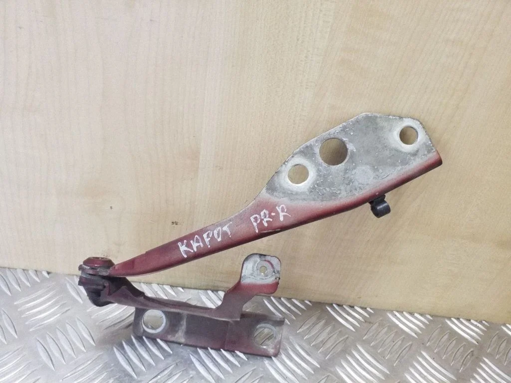 Engine bonnet/hood hinges 30753598