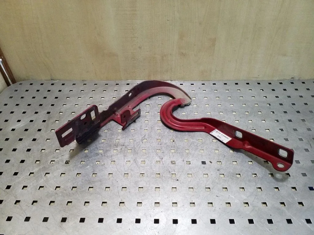 Engine bonnet/hood hinges 9682599080