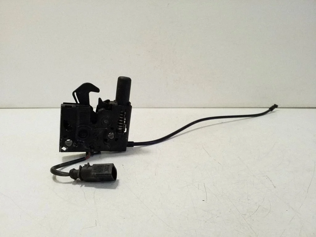 Engine bonnet/hood lock/catch 4KE823509 – Audi Q4 e-tron (2021-)