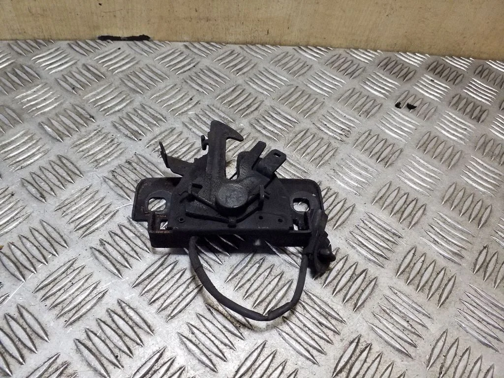 Mootorikapoti lukk – Renault Trafic III (X82) (2014-)