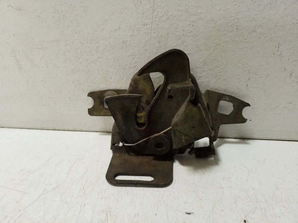Engine bonnet/hood lock/catch 230496