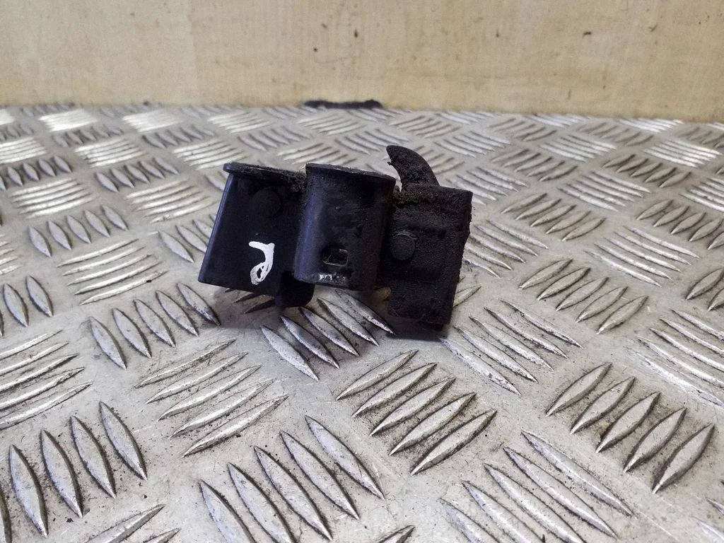 Engine bonnet/hood lock/catch A2198800160