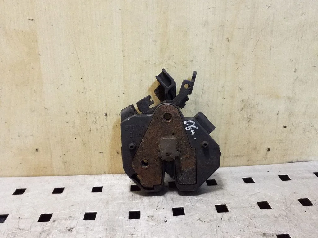 Engine bonnet/hood lock/catch 9483765