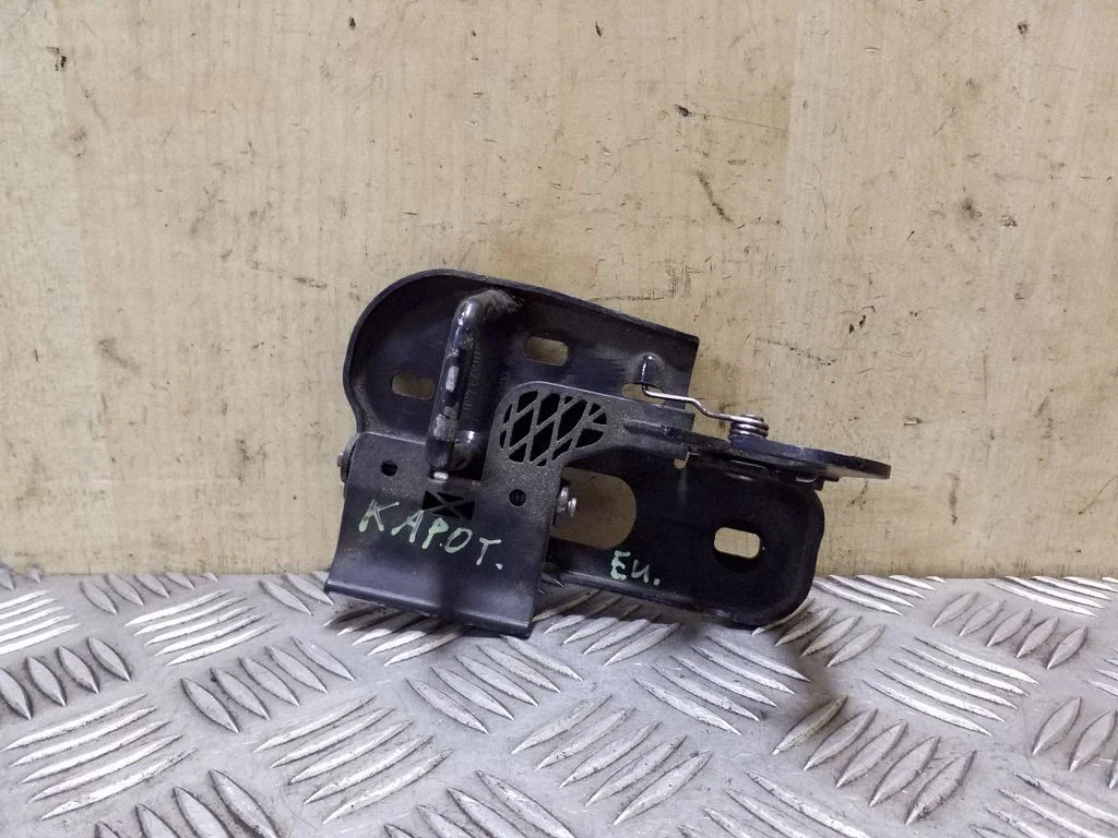 Mootorikapoti luku aas 1T0823480A