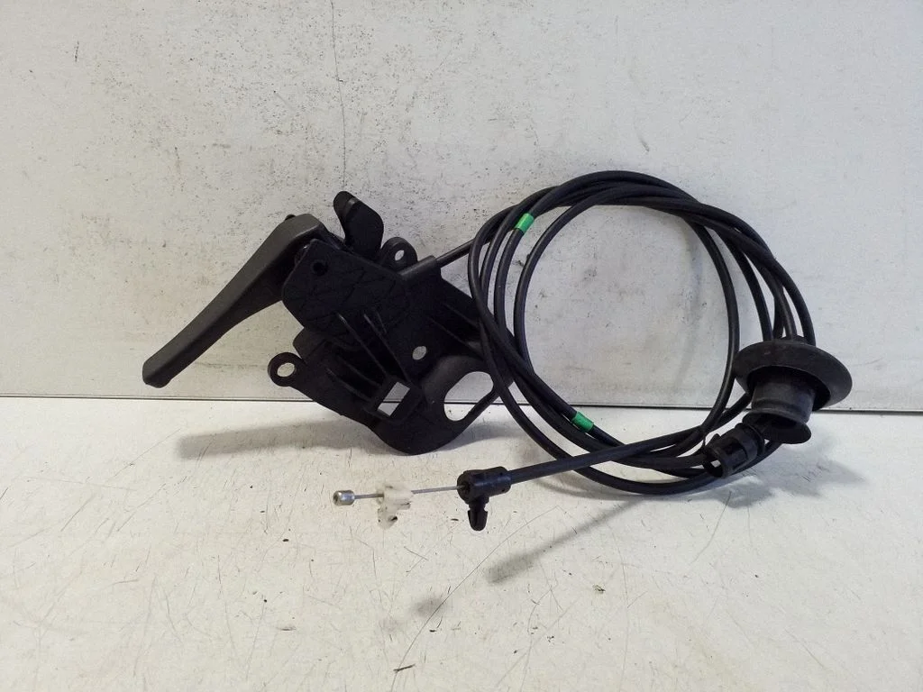 Engine bonnet/hood lock release cable 9813562180 – Citroen C5 Aircross (2017-2024)