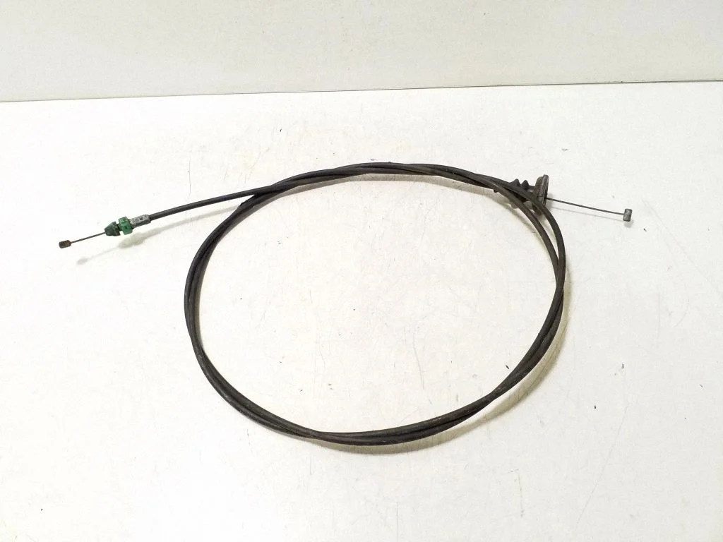 Engine bonnet/hood lock release cable