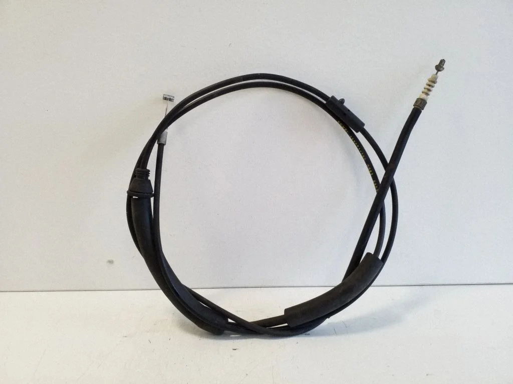 Engine bonnet/hood lock release cable 1380711080