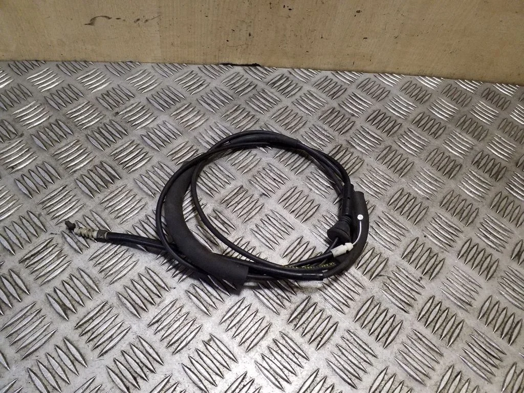 Engine bonnet/hood lock release cable 1380711080