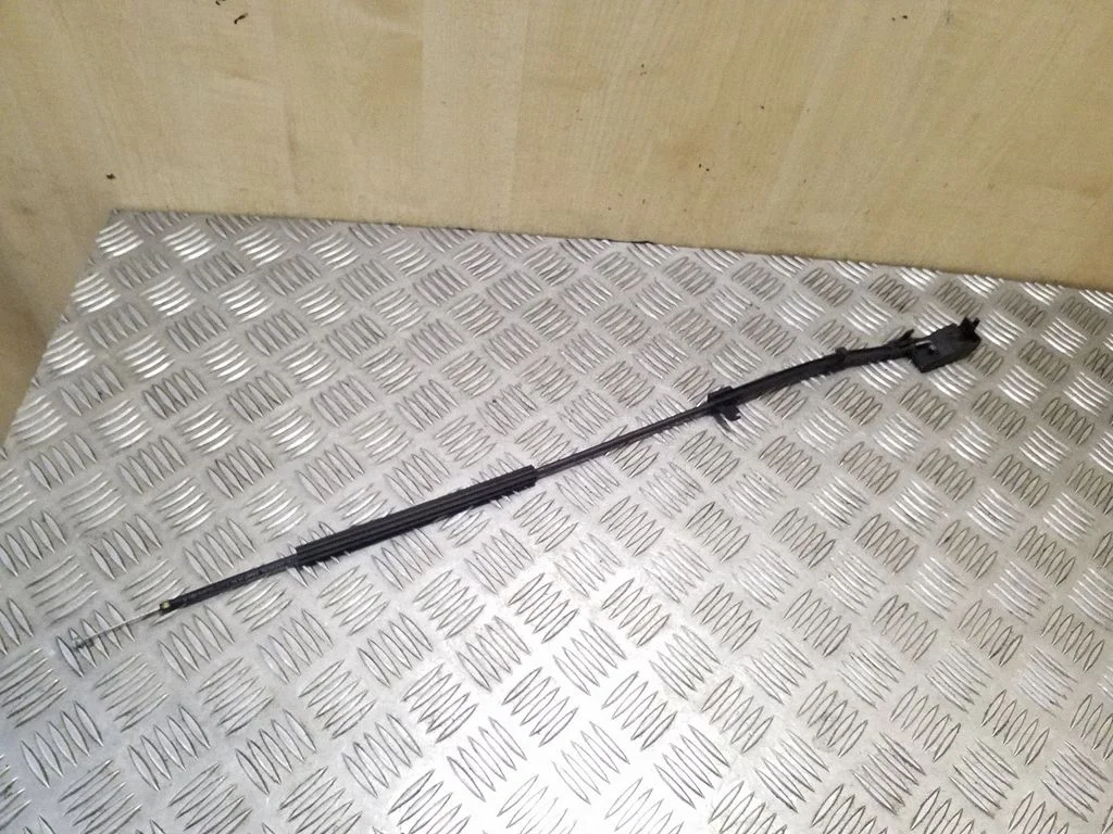 Engine bonnet/hood lock release cable 3C2823531A