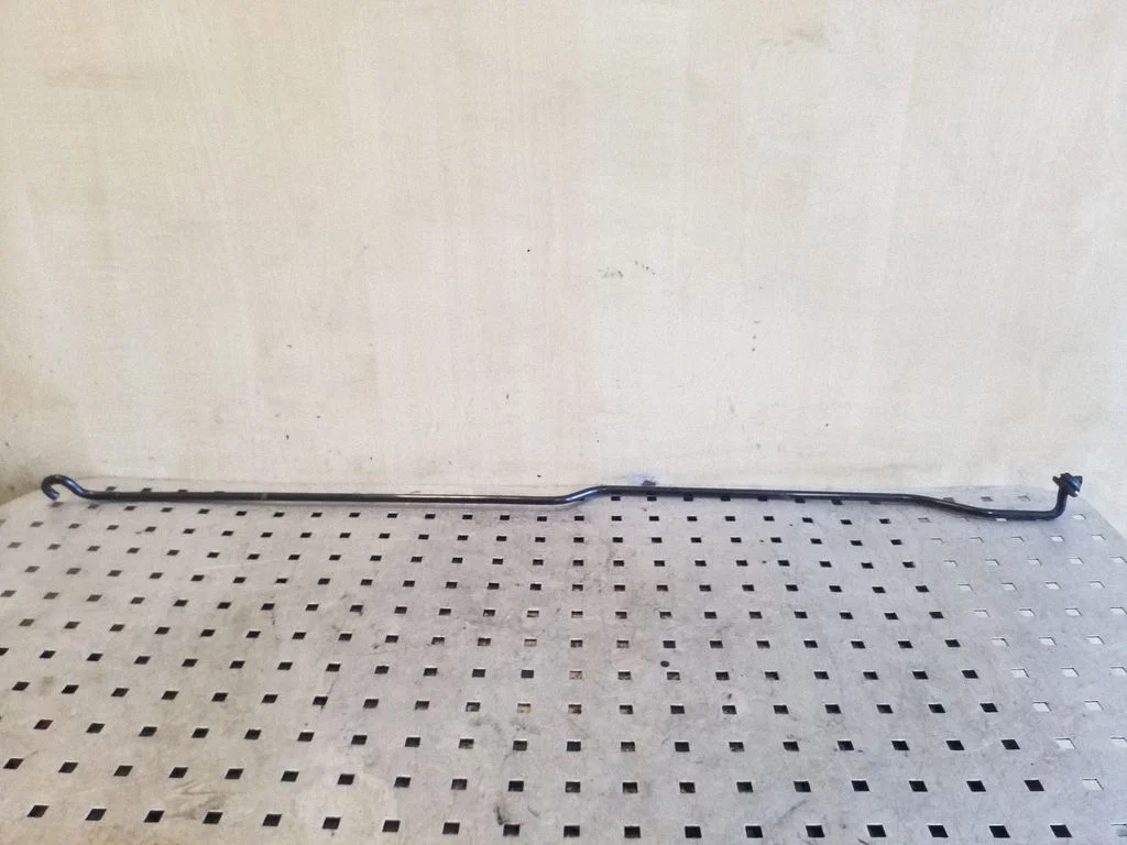 Engine bonnet/hood prop rod/strut