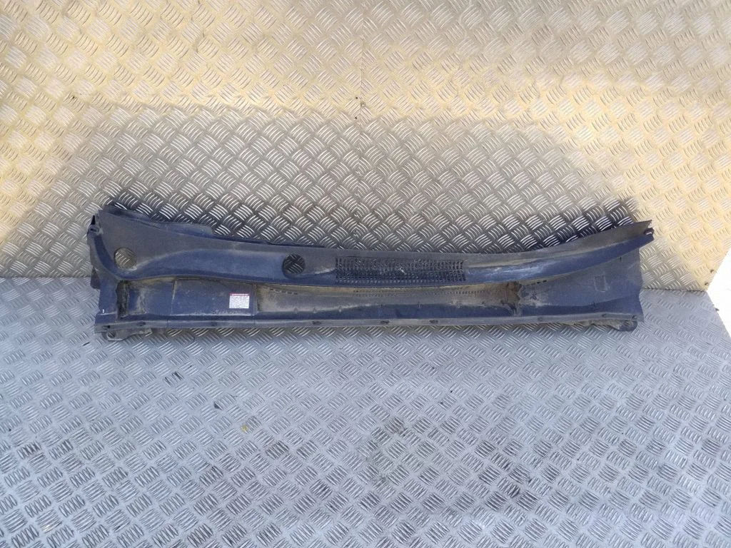 Wiper trim 5578102640