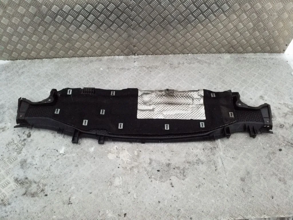 Wiper trim EM2BR01628AE