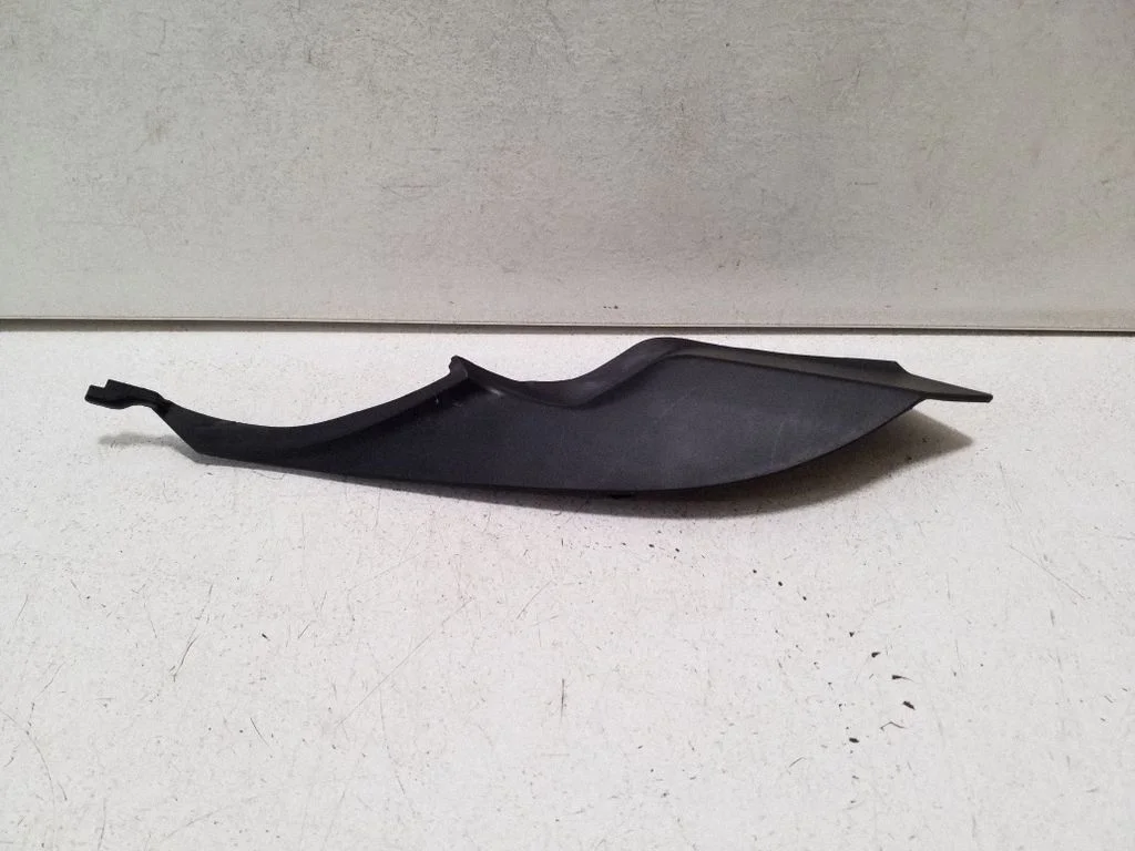 Wiper trim 55877F4050