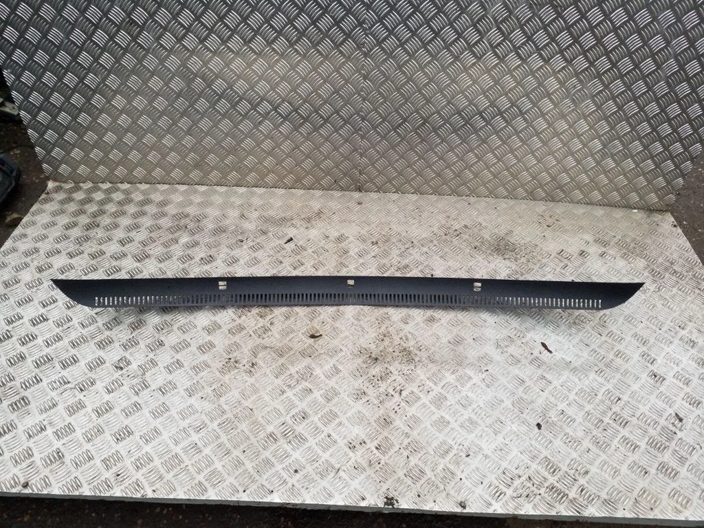 Wiper trim 31352292