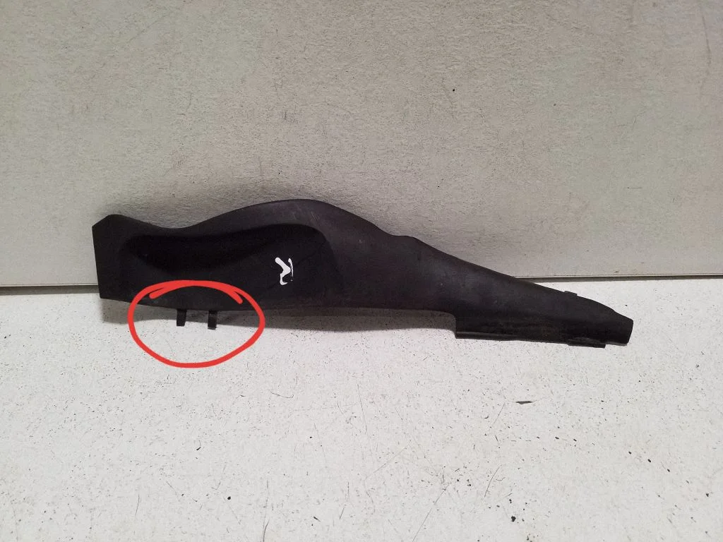Wiper trim 31297704