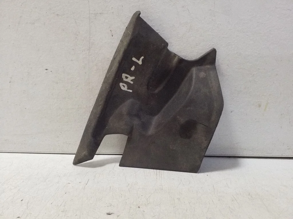 Wiper trim 7H0819415A