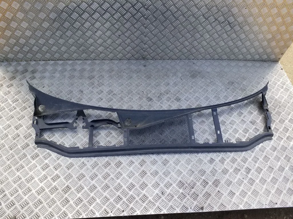 Wiper trim 4K2819401