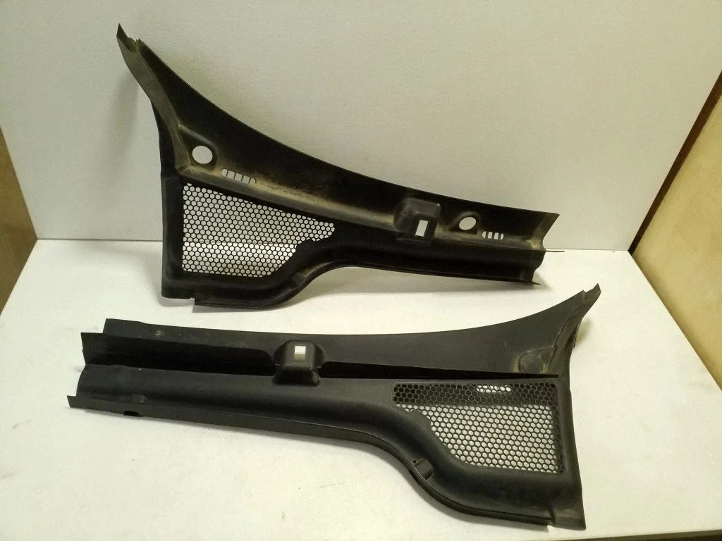Wiper trim 658819415