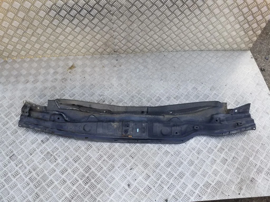 Wiper trim