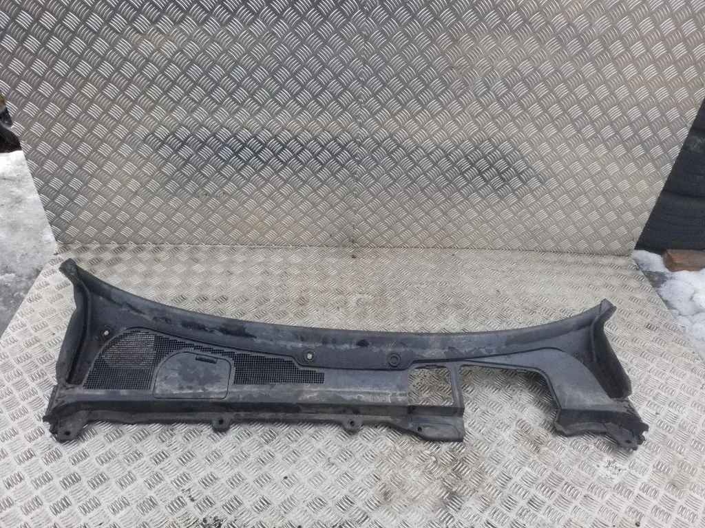 Wiper trim 6H524105BE