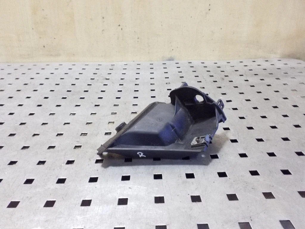 Wiper trim 9801433480 – Citroen C4 Grand Picasso (2013-2018)