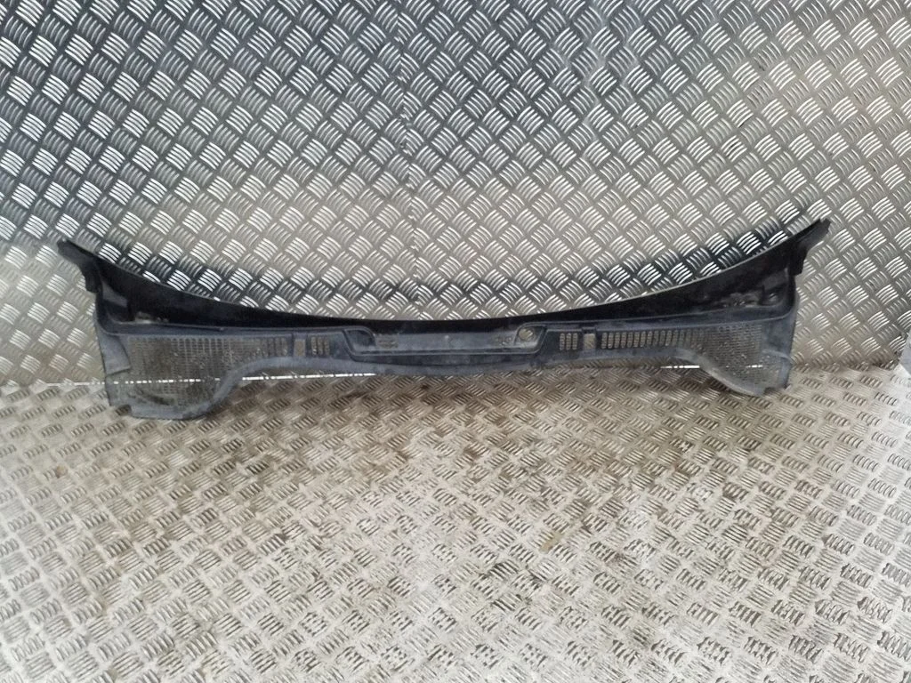 Wiper trim 1Z1819415F