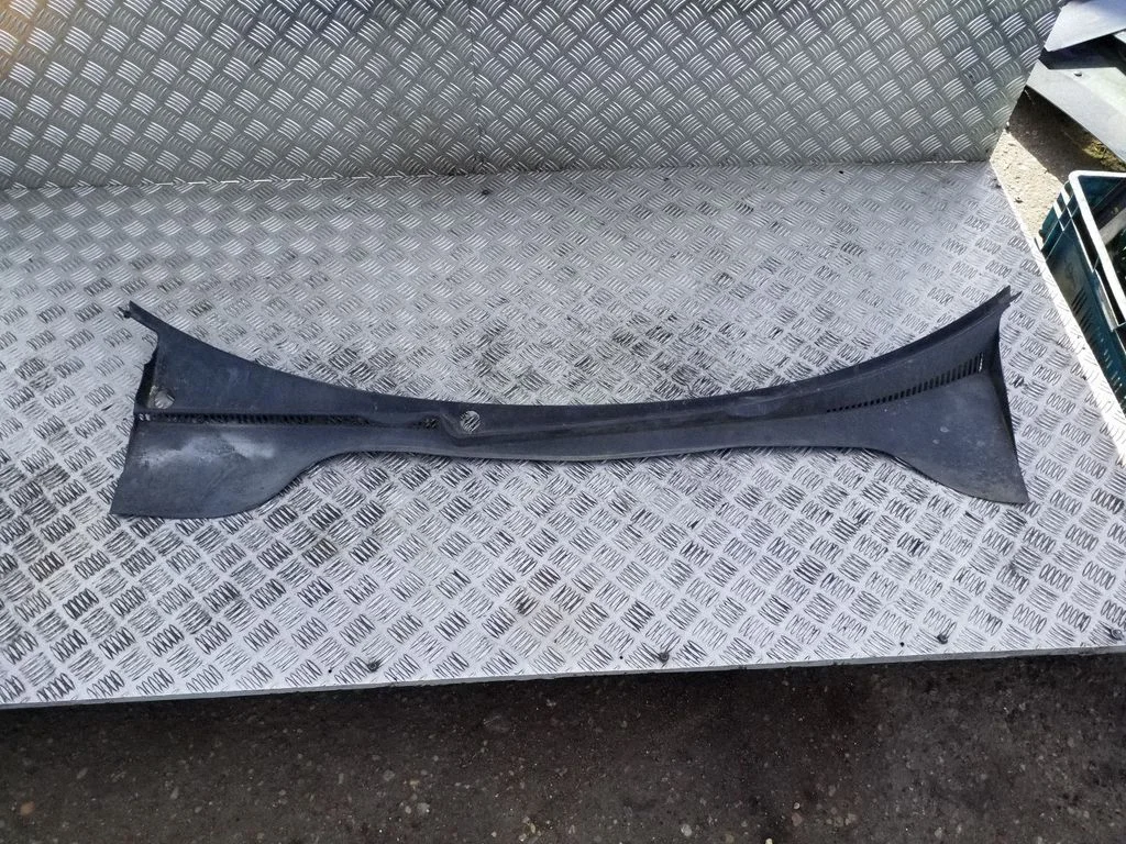 Wiper trim 1K5819403A