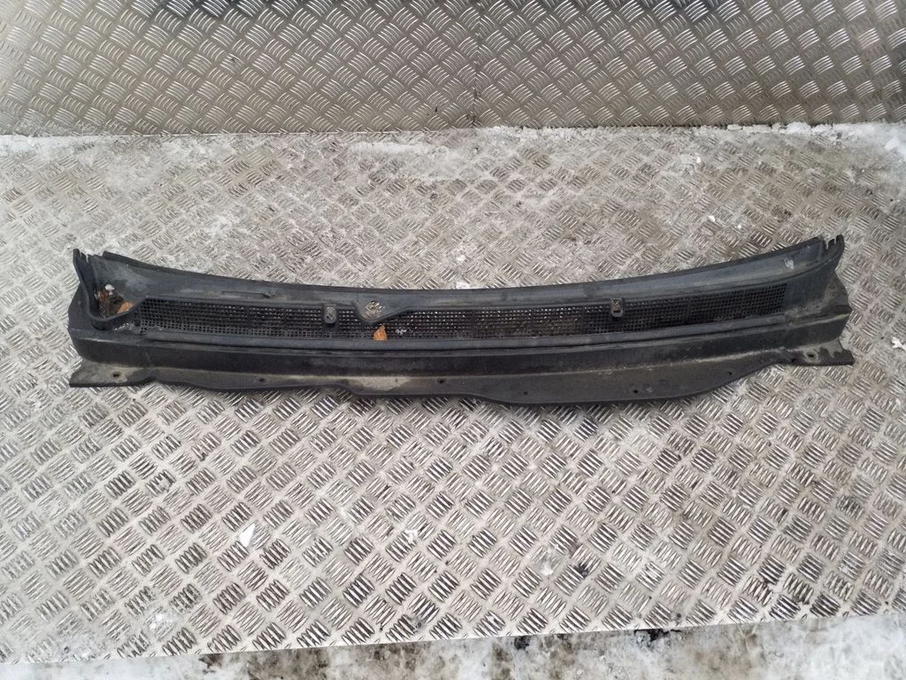 Wiper trim 20989738