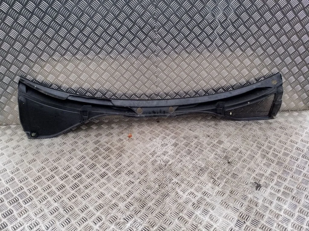 Wiper trim 4L2819401