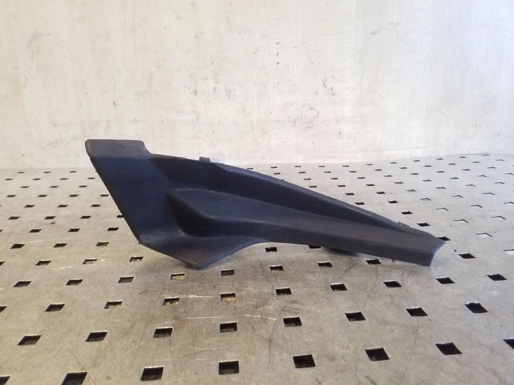 Wiper trim 66894JG000