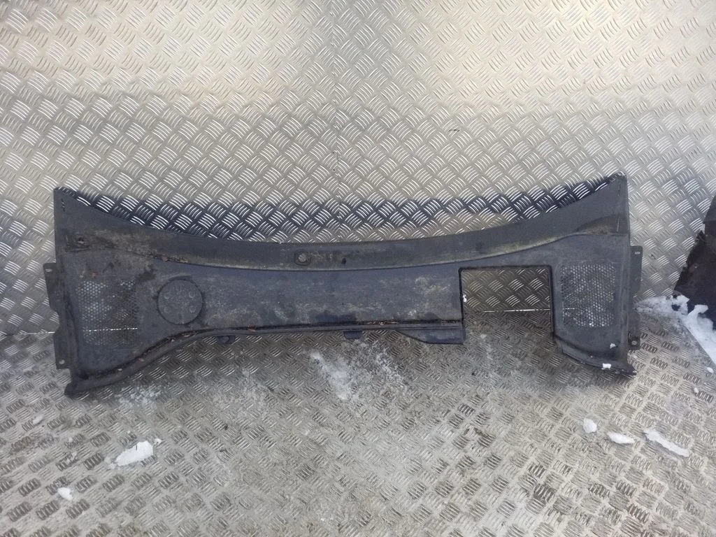 Wiper trim 30779345