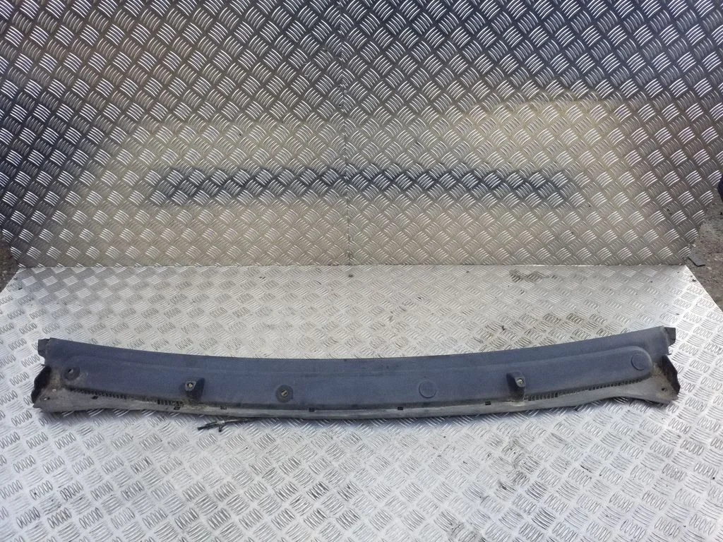 Wiper trim 8200020540