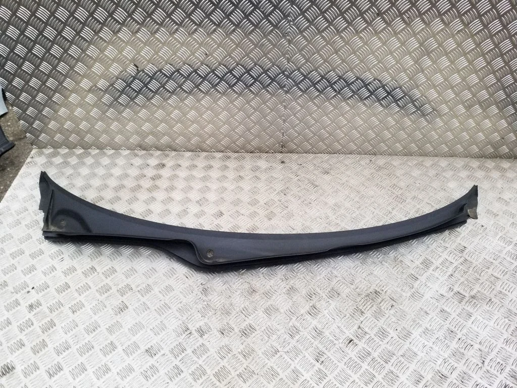Wiper trim 4G2819403B