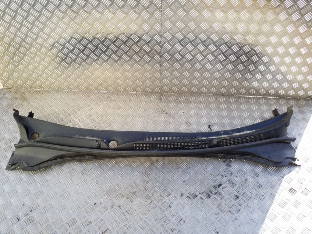 Wiper trim 861513Z900